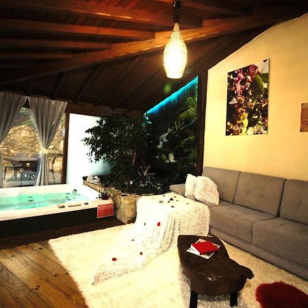 Hotel Casa Favo De Mel - Jacuzzi Privado & Lareira - Piscina à Arcos de Valdevez Extérieur photo