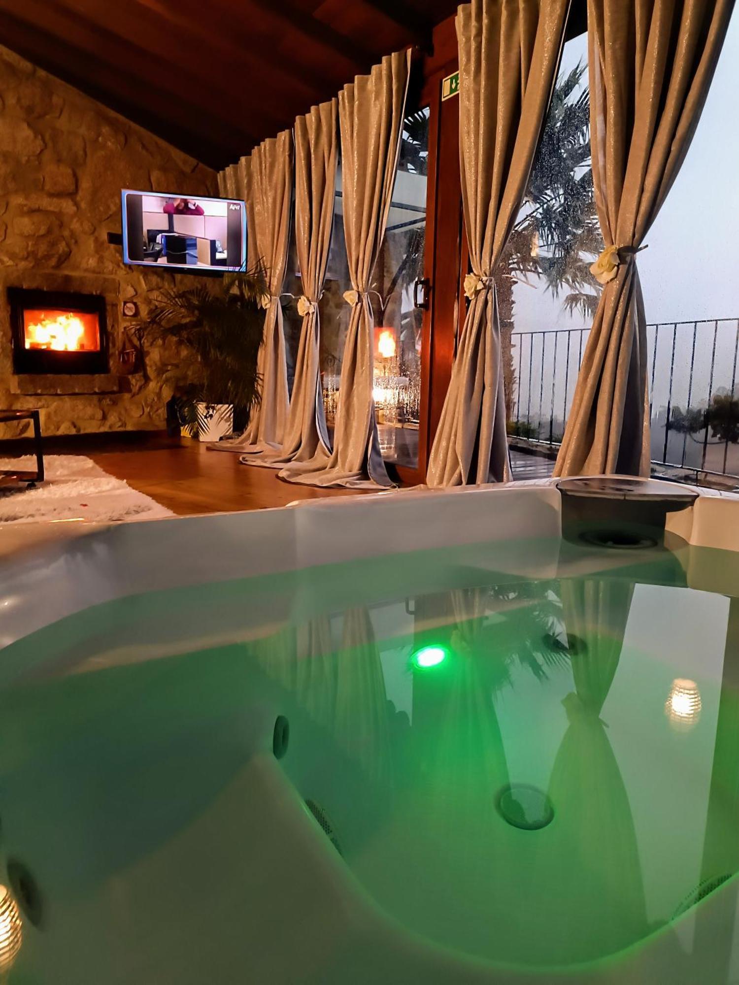 Hotel Casa Favo De Mel - Jacuzzi Privado & Lareira - Piscina à Arcos de Valdevez Extérieur photo
