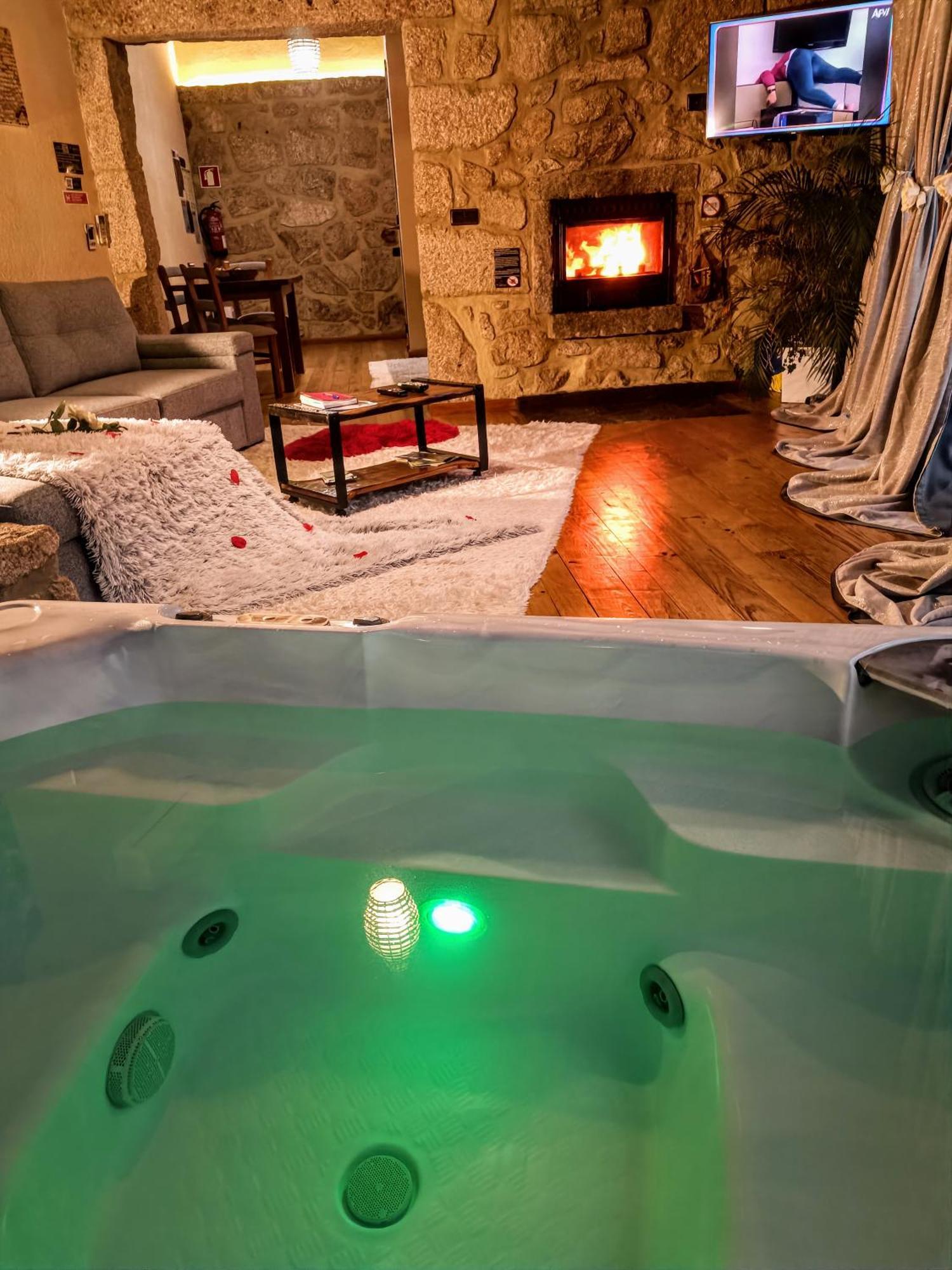Hotel Casa Favo De Mel - Jacuzzi Privado & Lareira - Piscina à Arcos de Valdevez Extérieur photo