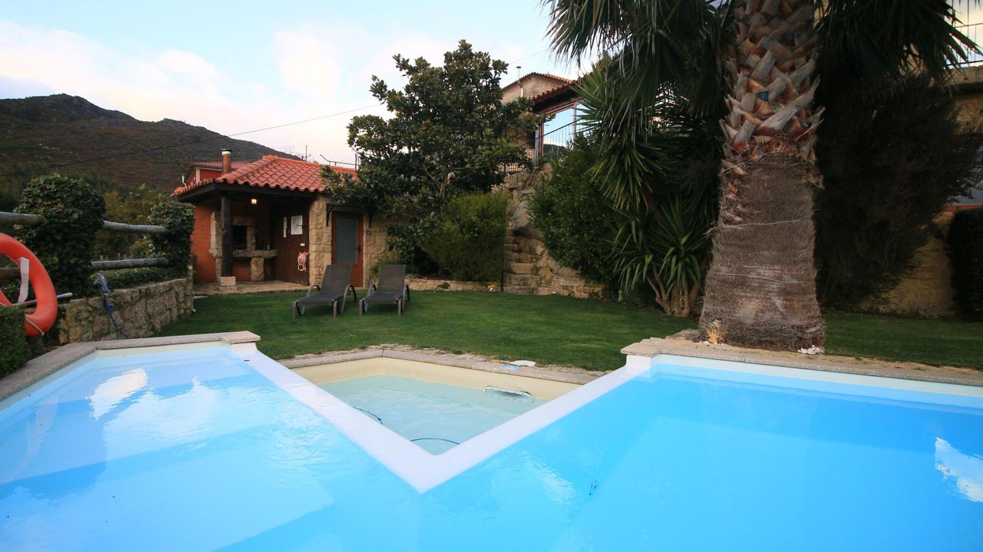 Hotel Casa Favo De Mel - Jacuzzi Privado & Lareira - Piscina à Arcos de Valdevez Extérieur photo