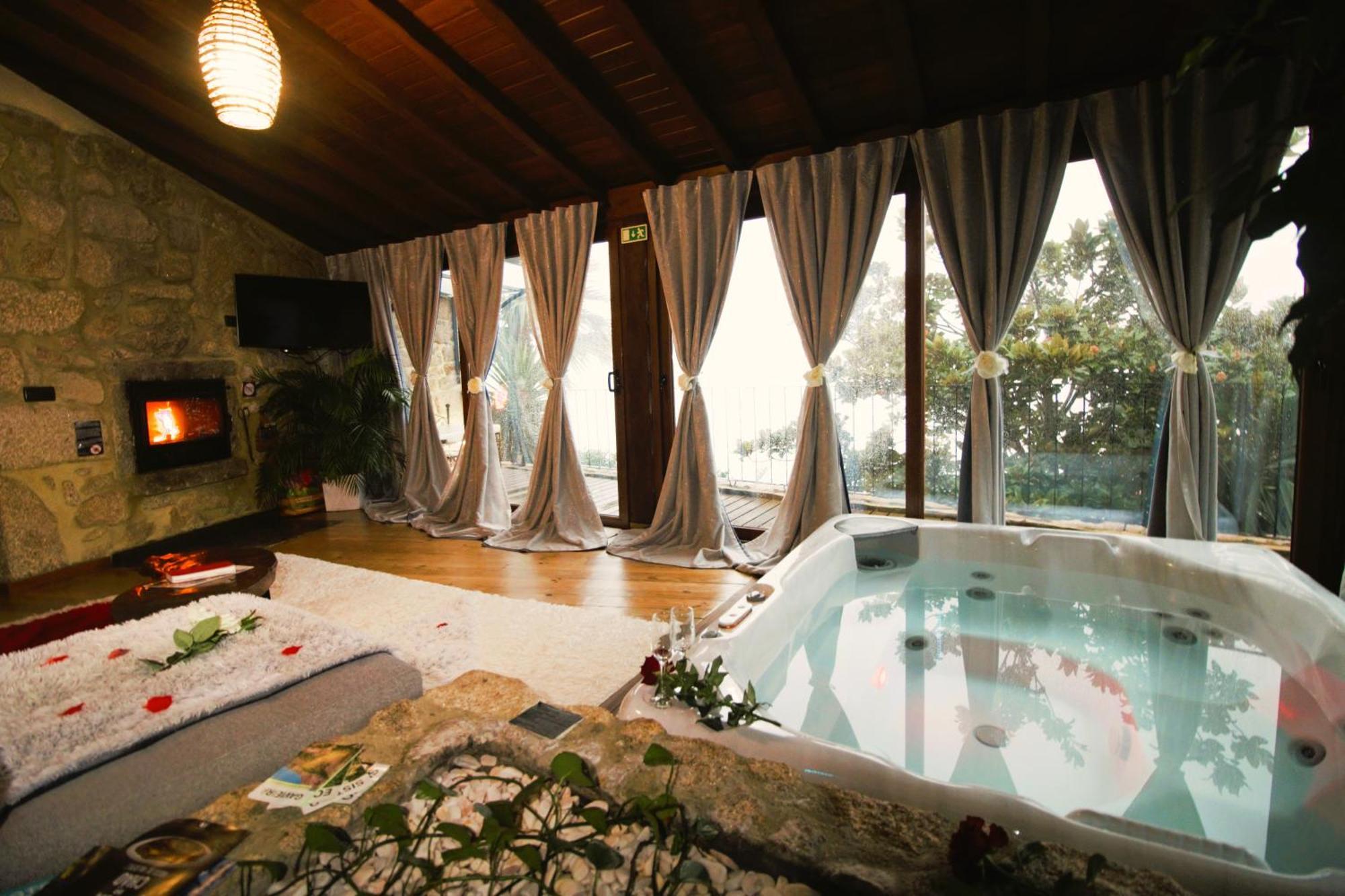 Hotel Casa Favo De Mel - Jacuzzi Privado & Lareira - Piscina à Arcos de Valdevez Extérieur photo